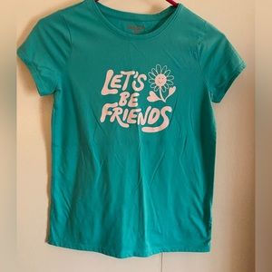Girls graphic Tee size 10/12 like new!